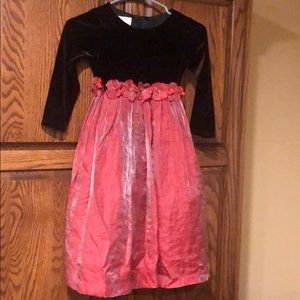 Isabella and Chloe girls dress